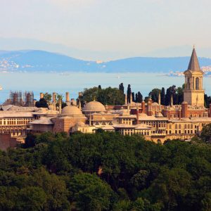 Entrada al Palacio de Topkapi sin colas
